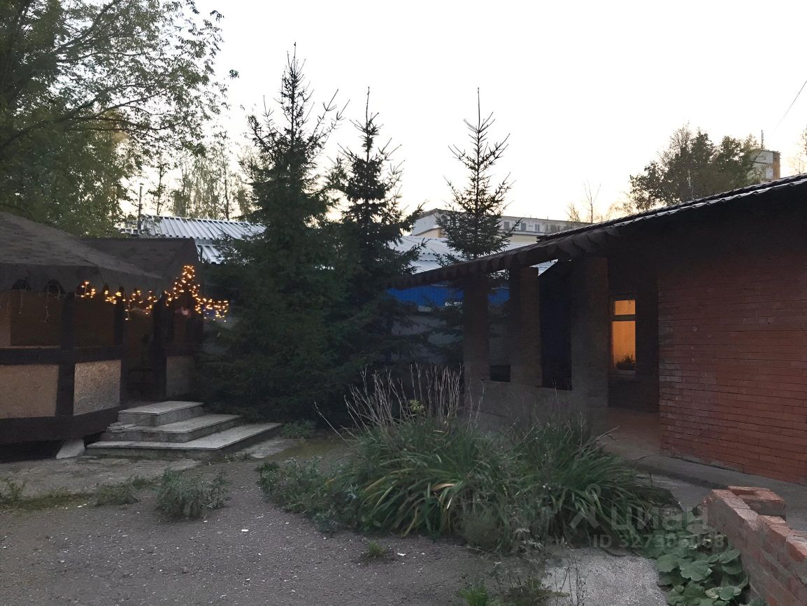 Здание в Тульская область, Тула пос. Хомяково, Хомяковская ул., 12А (500 м²)