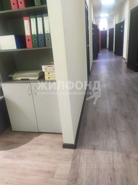 Здание, р-н Калининский, Новосибирск